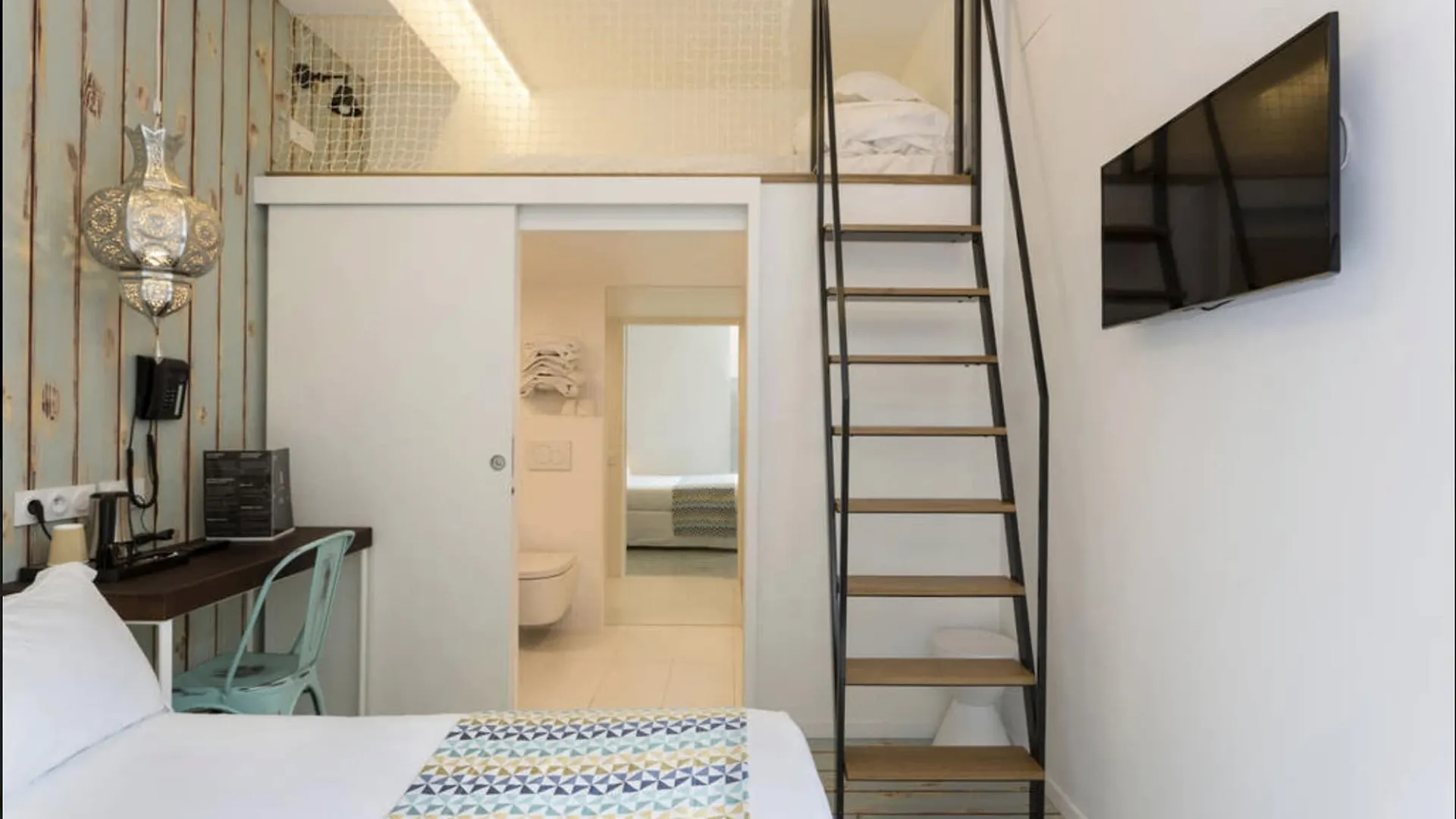 Atypik Hotel 3*