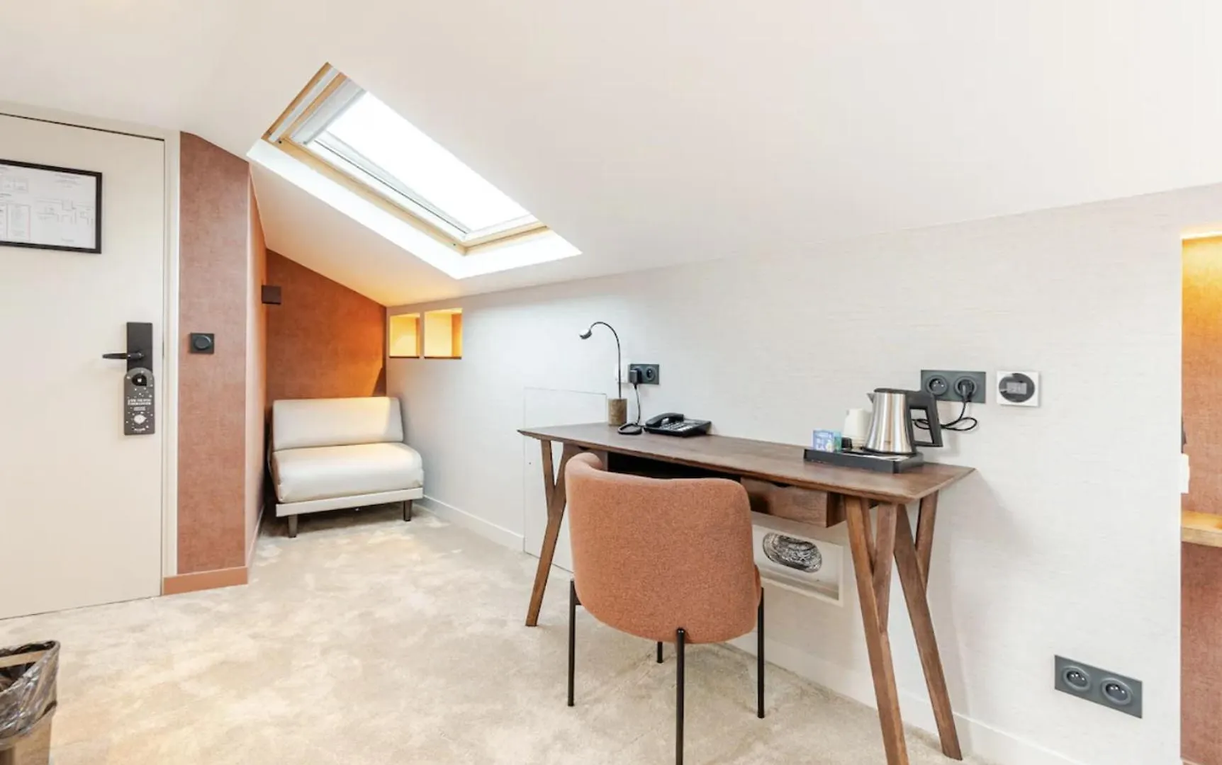 Atypik Hotel Clichy