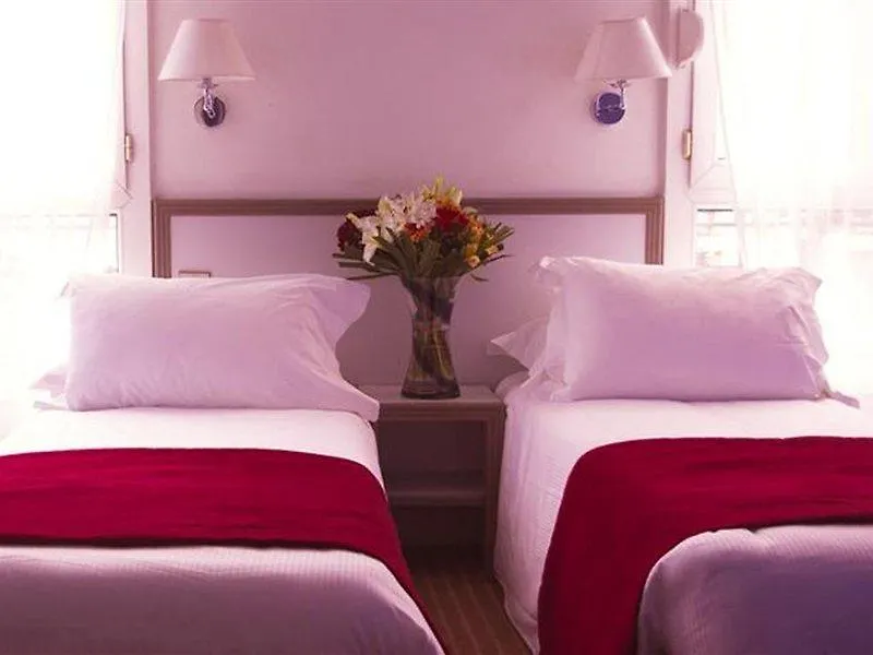 Hotel Atypik Hotel 3*
